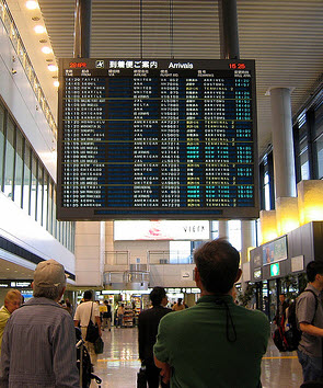 09 06 09 airport arrivals Flights Are Always Late